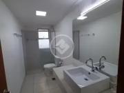 Apartamento amplocom 3 quartos, sendo 1 suite no Centro...