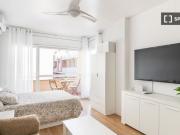 Apartamento amueblado moderno en Les Corts