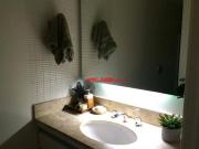 Apartamento ao lado do metrô Santa Cruz 600m 3...