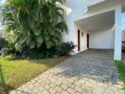 Casa com 4 quartos à venda, 362 m² por R$ 1.850.000...