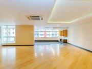 APARTAMENTO BATEL Referência AP7043R