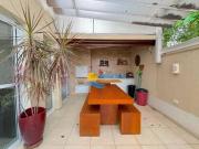 Apartamento beira mar com varanda gourmet — Enseada —...