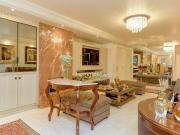 Apartamento Bigorrilho. Que tal morar em um
