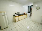Apartamento central com 3 dormitórios, suíte e lazer...