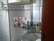 Apartamento com 02 dormitórios, 01 vaga, prédio com...