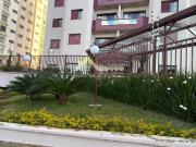 Apartamento com 03 Dormitórios 93m² bem distribuídos à...