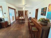 Apartamento com 03 dormitórios + despensa na Praia...