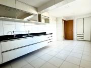 Apartamento com 04 Suítes para locação em Recife/PE