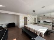 Apartamento com 180m² no Jardins. O imóvel possui 2...