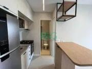 Apartamento com 1 dormitório para alugar, 27 m² por R$...