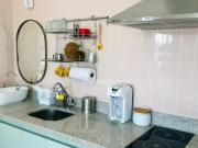 Apartamento com 1 dormitório para alugar, 33 m² por R$...