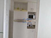 Apartamento com 1 dormitório para alugar, 40 m² por R$...