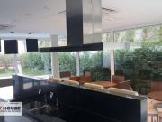 Apartamento com 1 dormitório para alugar, 45 m² por R$...