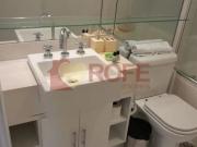 Apartamento com 1 dormitório para alugar, 48 m² por R$...