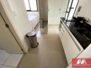 Apartamento com 1 dormitório à venda, 28 m² por R$...