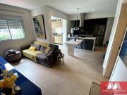 Apartamento com 1 dormitório à venda, 54 m² por R$...