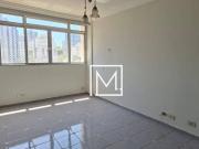 Apartamento com 1 dormitório à venda, 70 m² por R$...