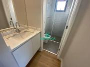 Apartamento com 1 dormitório para alugar, 34 m² por R$...