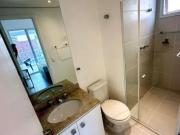 Apartamento com 1 dormitório para alugar, 44 m² por R$...