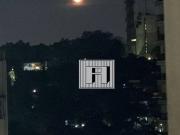 Apartamento com 1 dormitório para alugar, 55 m² por R$...