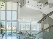 Apartamento com 1 dormitórios em Porto Alegre