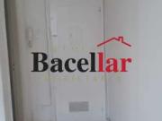 Apartamento com 1 Quarto e 1 banheiro à Venda, 32 m² por...