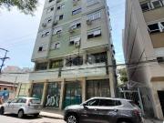 Apartamento com 1 quarto e 45m² para alugar por R$ 1.600