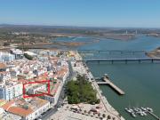 Apartamento com 1 Quarto e Terraço Comum no Último Piso...