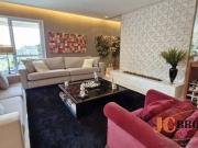Apartamento com 240m² de área útil, 3 suítes, 4 vagas