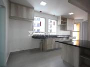 Apartamento com 244.38 m², 3 quartos sendo 3 suítes à...