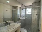 Apartamento com 2 dormitórios para alugar, 104 m² por R$...