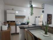 Apartamento com 2 dormitórios à venda, 60 m² por R$...