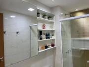 Apartamento com 2 dormitórios à venda, 63 m² por R$...