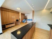 Apartamento com 2 Dormitórios/Suítes, Varanda com...