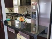 Apartamento com 2 dormitórios à venda, 57 m² por R$...