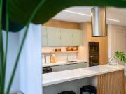 Apartamento com 2 dormitórios à venda, 58 m² por R$...