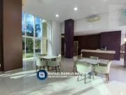 Apartamento com 2 dormitórios à venda, 62 m² por R$...