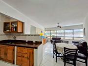 Apartamento frente mar com lazer — Tombo — Guarujá