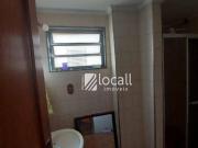 Apartamento com 2 dormitórios à venda, 68 m² por R$...