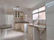 Apartamento com 2 dormitórios à venda, 68 m² por R$...