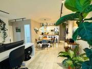 Apartamento com 2 dormitórios à venda, 69 m² por R$...