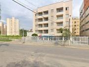 Apartamento com 2 dormitórios à venda, 70 m² por R$...