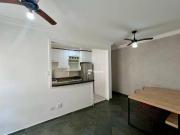 Apartamento com 2 dormitórios à venda, 70 m² por R$...