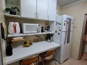 Apartamento com 2 dormitórios à venda, 70 m² por R$...