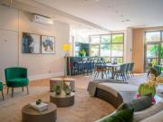 Apartamento com 2 dormitórios à venda, 72 m² por R$...