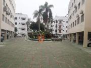 Apartamento com 2 dormitórios à venda, 72 m² por R$...