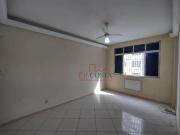 Apartamento com 2 dormitórios à venda, 75 m² por R$...