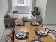 Apartamento com 2 dormitórios à venda, 77 m² por R$...