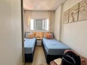 Apartamento com 2 dormitórios à venda, 77 m² por R$...