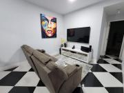Apartamento com 2 dormitórios à venda, 79 m² por R$...